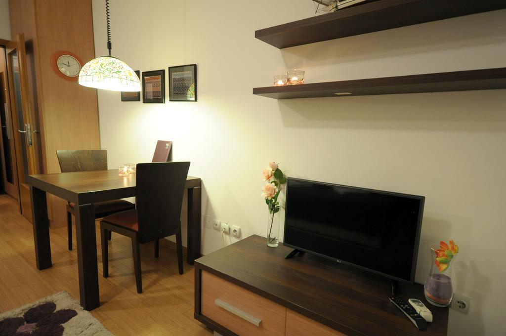 Iwa Centar Apartments & Wellness Врнячка-Баня Экстерьер фото